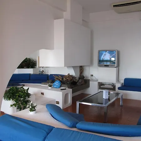 Hotel Phenicusa 3*